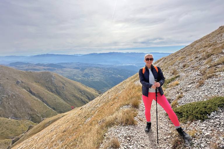hiking on a train in Gran Sasso mountains - about Abruzzo