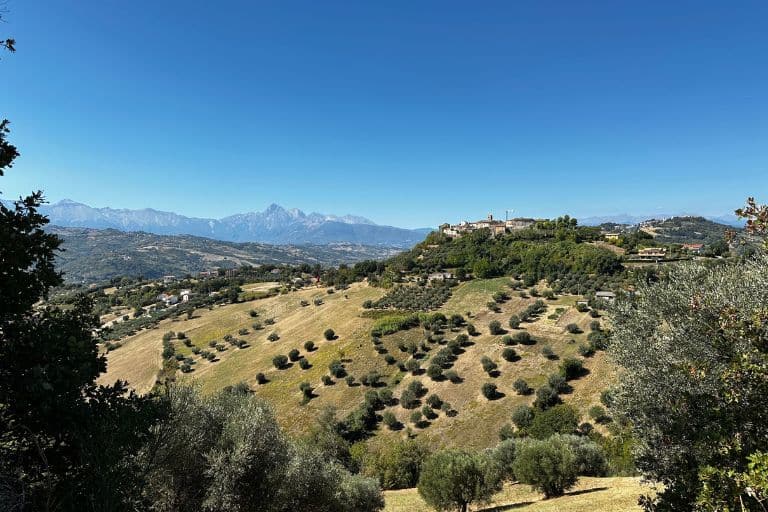 rolling hills of abruzzo